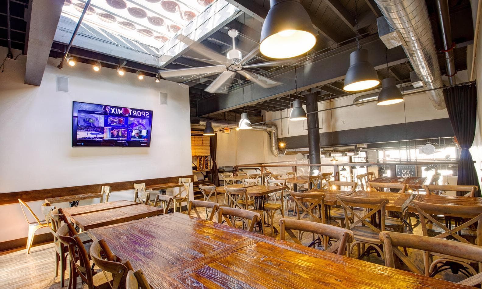 Mezzanine + Secret Room, Rise Pizzeria photo #1