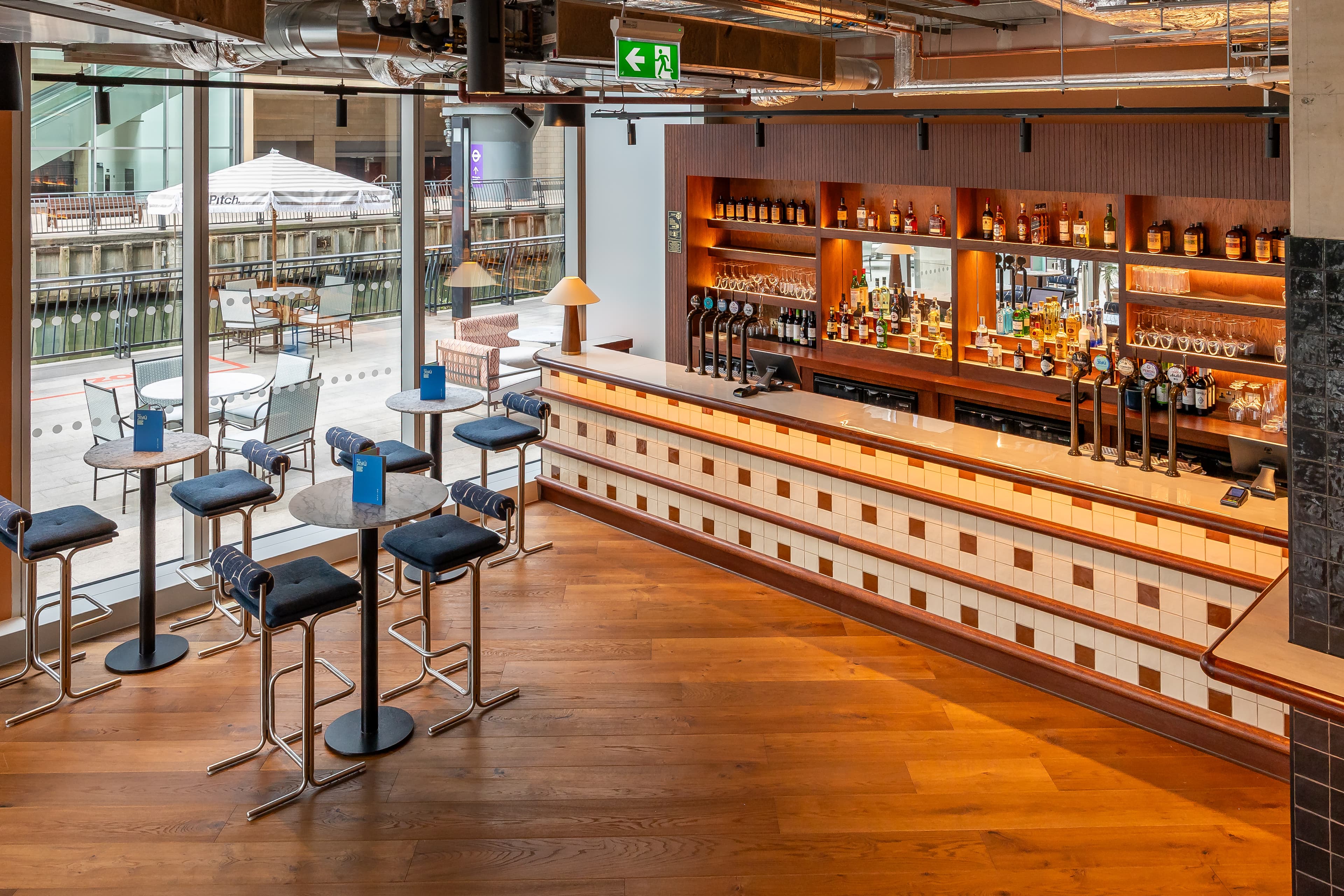 Exclusive Lower Floor Hire, Pitch Canary Wharf photo #3