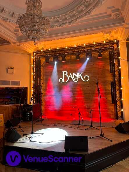 Exclusive Hire, Bank photo #3