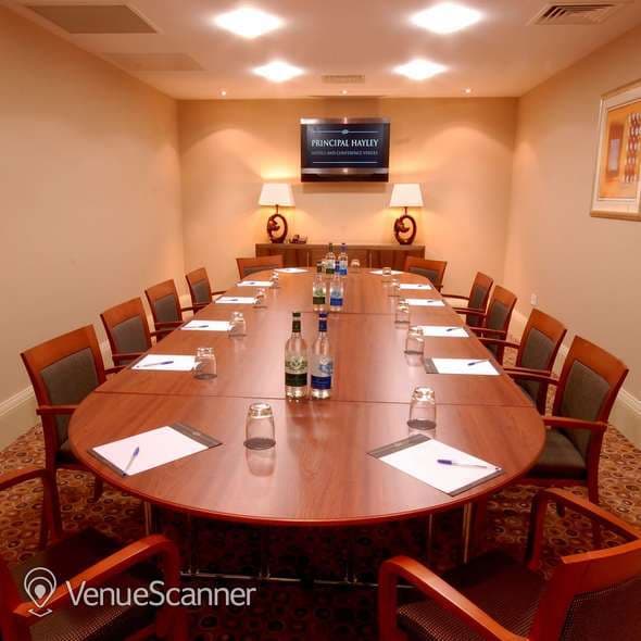 Met 18, The Principal Met Hotel photo #1