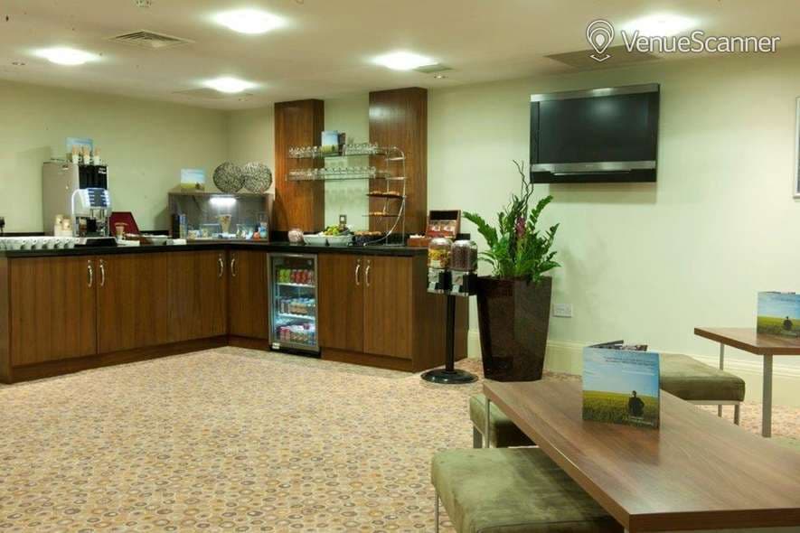 Met 18, The Principal Met Hotel photo #2