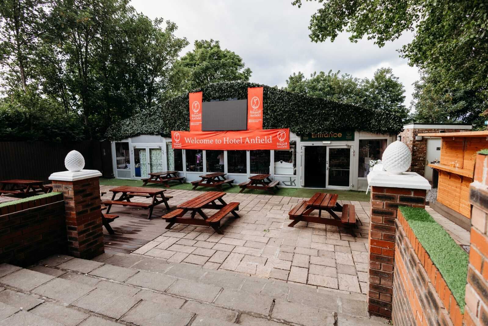 Tiki Bar, Hotel Anfield photo #3