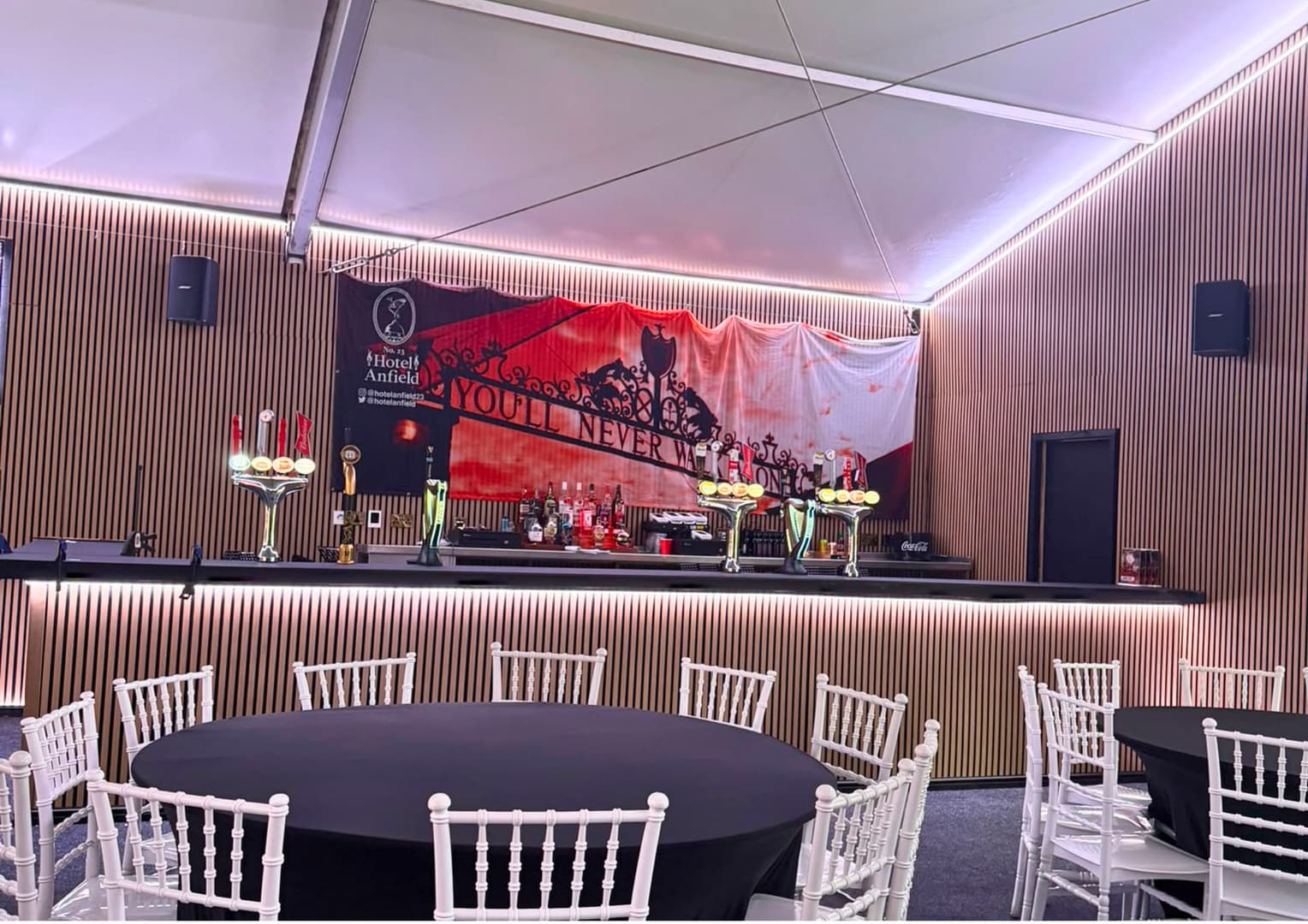 Marquee, Hotel Anfield photo #7