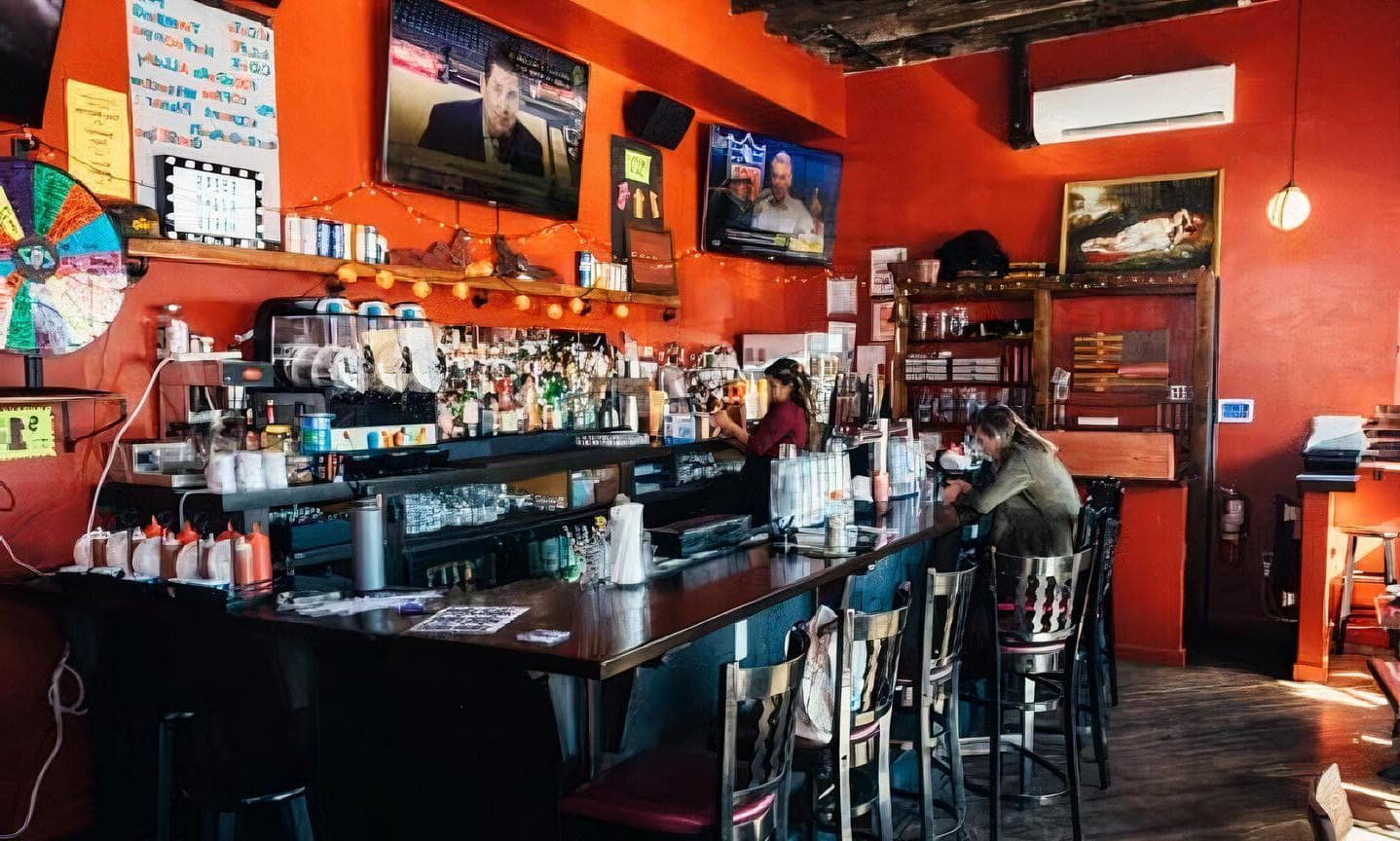 Entire Venue, Echo Bravo photo #1