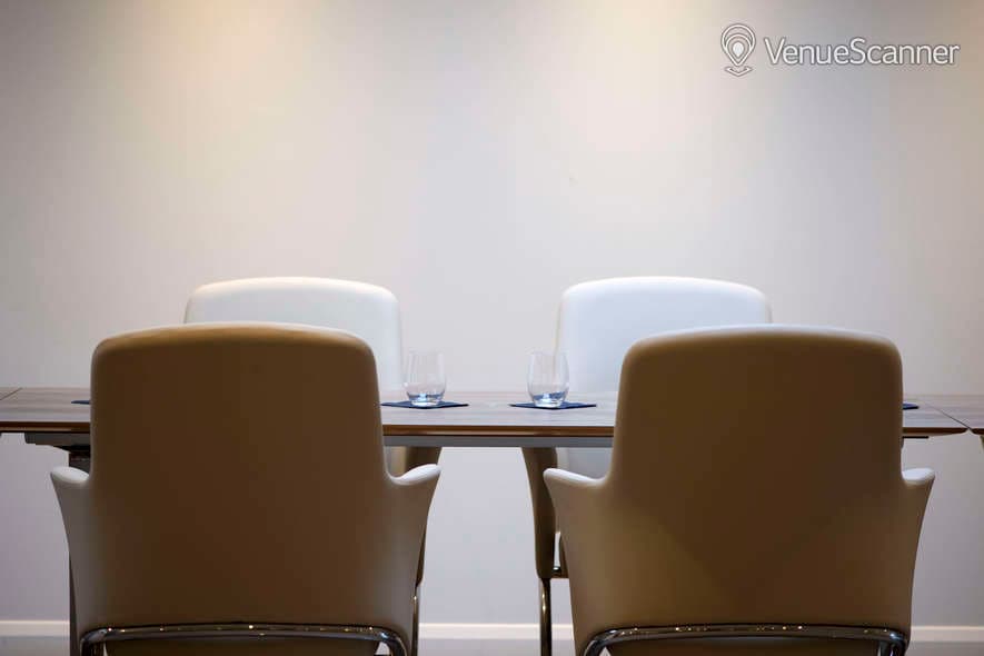 KH Suite, The Lodge Hotel photo #2