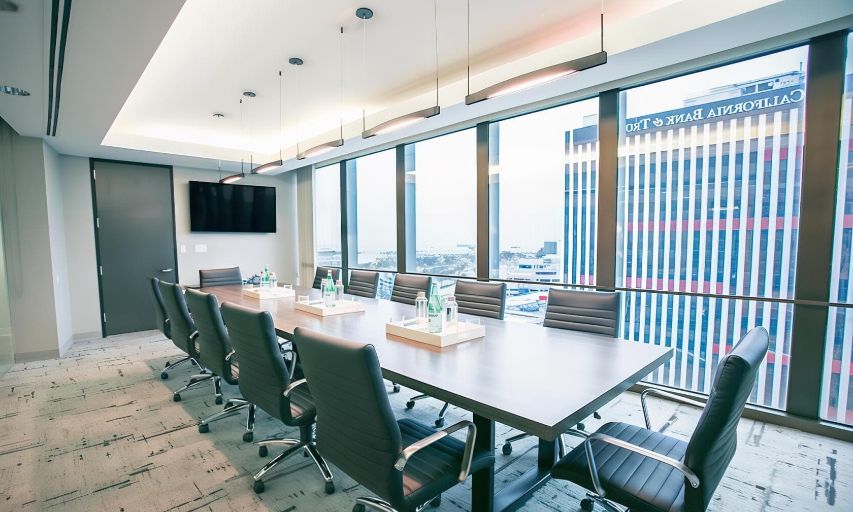 Large Conference Room, Premier Workspaces - Oceangate photo #1