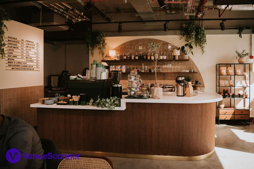 Exclusive Hire, The Eleventh Hour photo #1