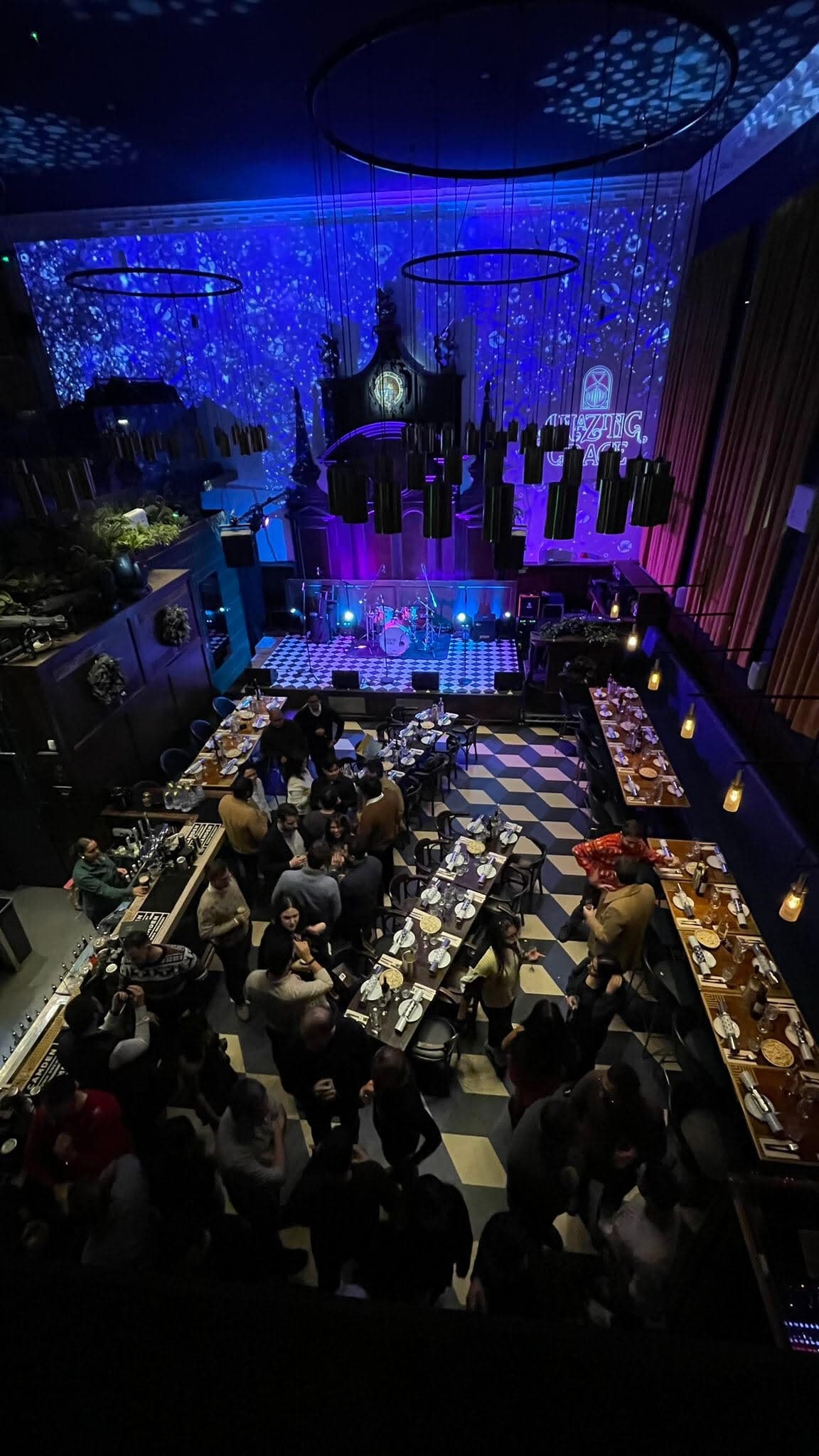 Mezzanine, Amazing Grace photo #8