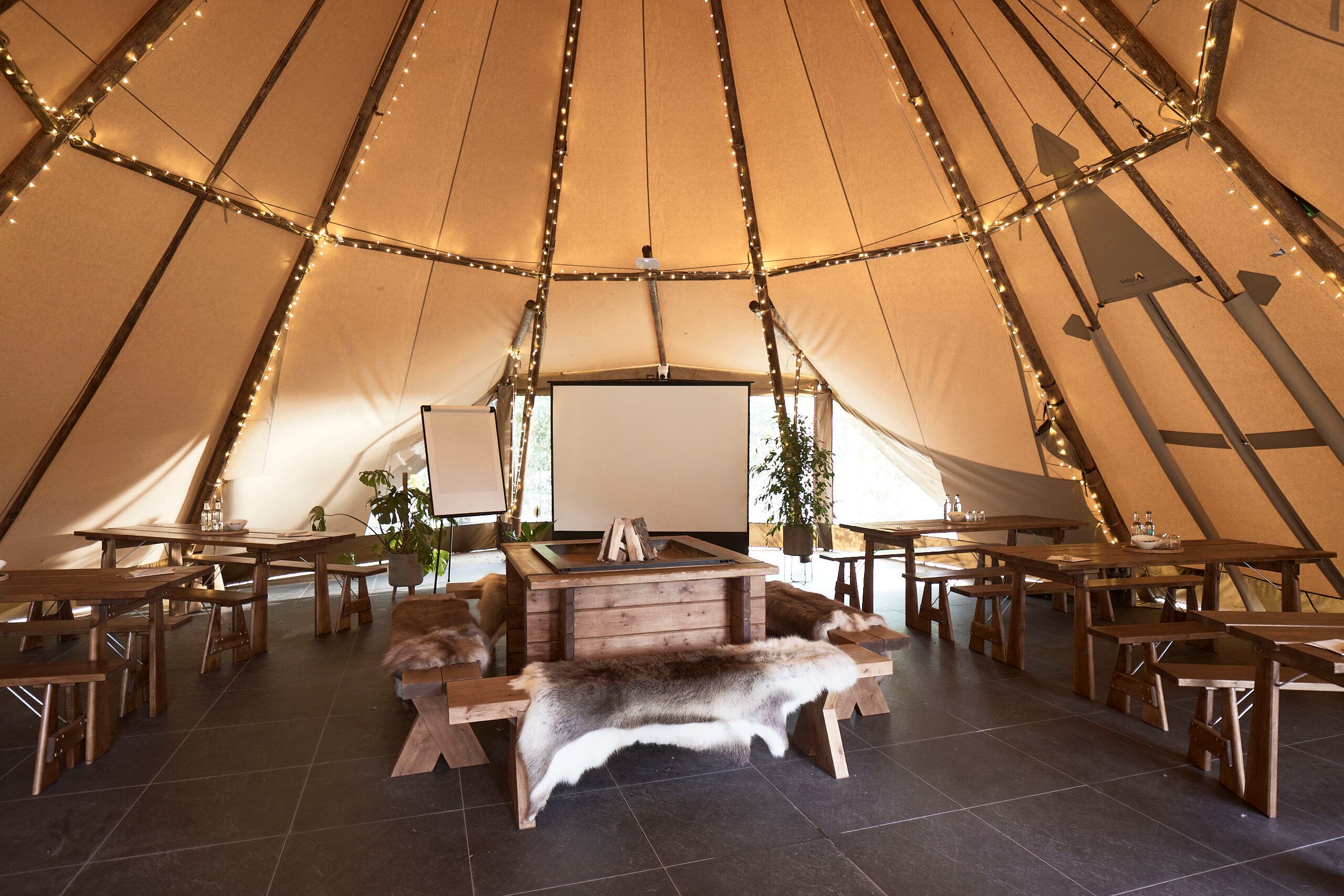 The Tipi & Outdoor Kitchen