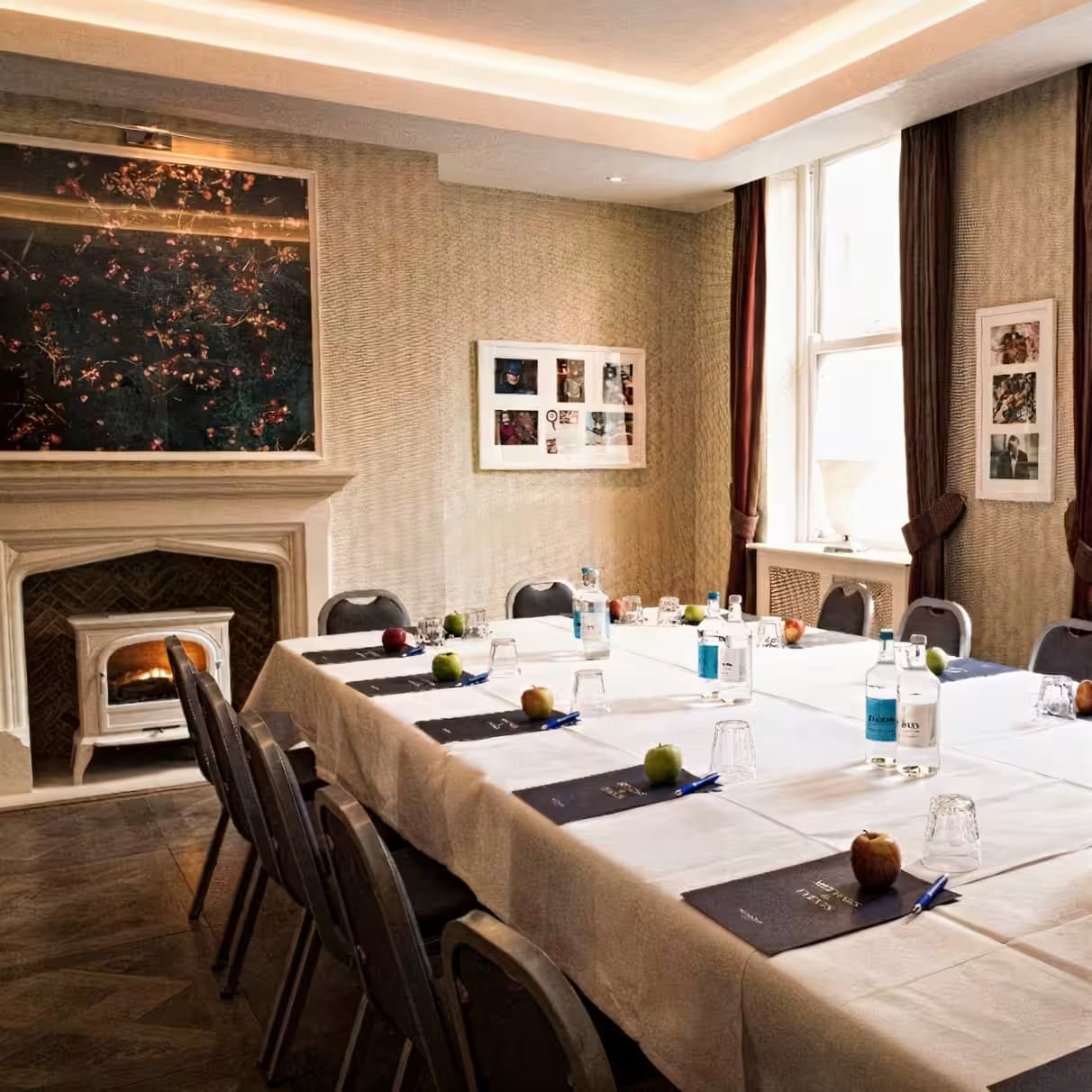 The Snug, Brighton Harbour Hotel photo #4