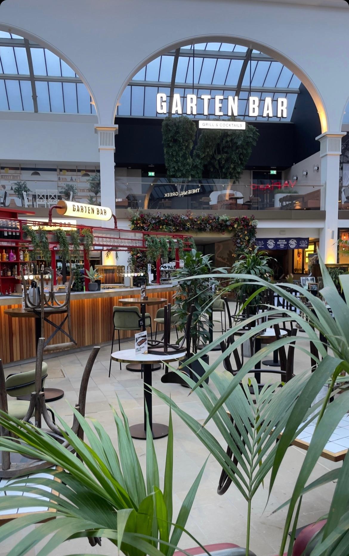 Hire Garten Bar, Grill & Cocktails, Full Restaurant