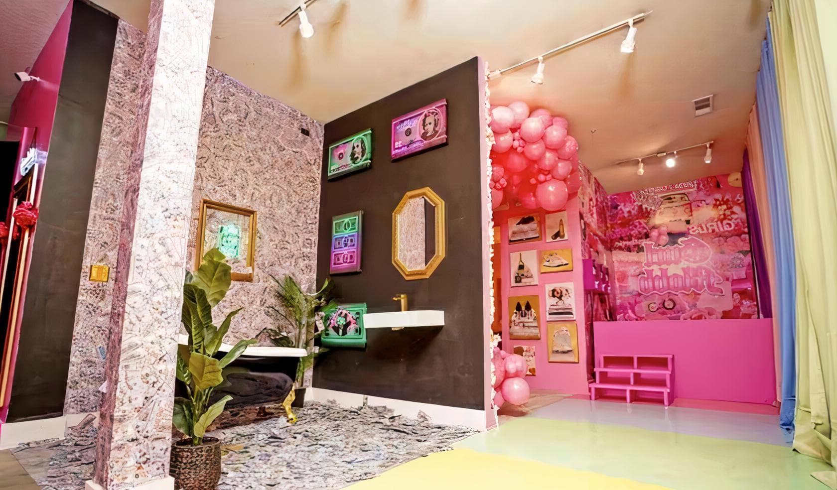 The Museum, Gurl Mobb Museum photo #1