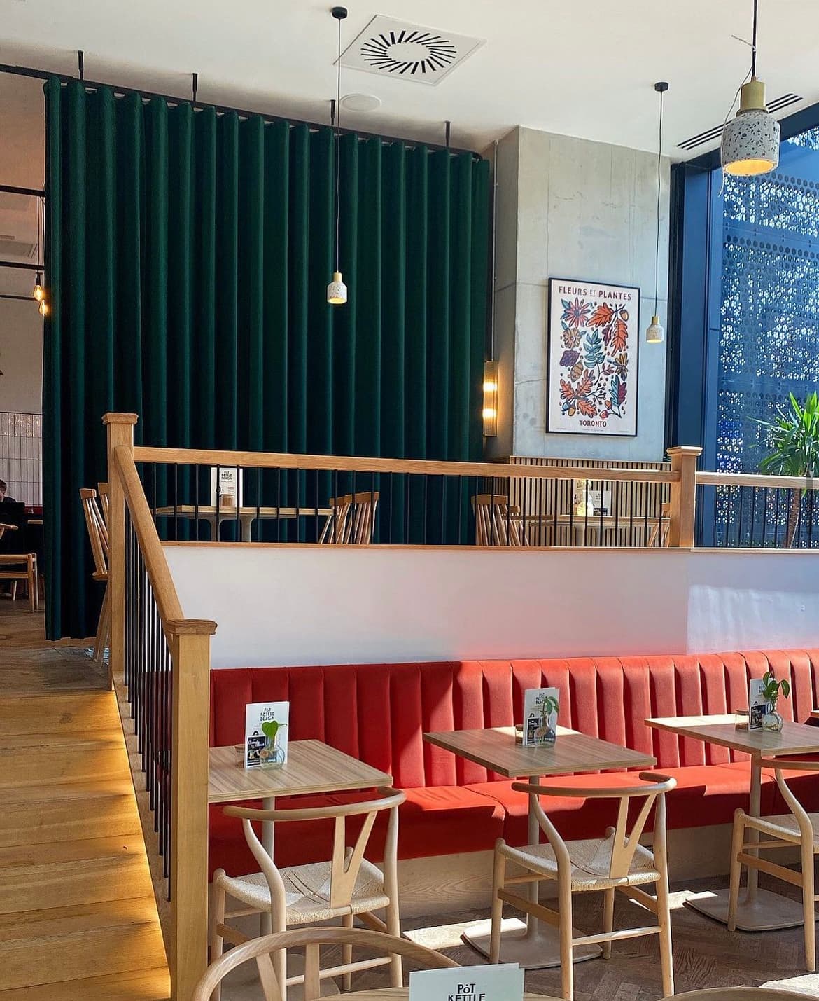 Exclusive Hire, Pot Kettle Black photo #1