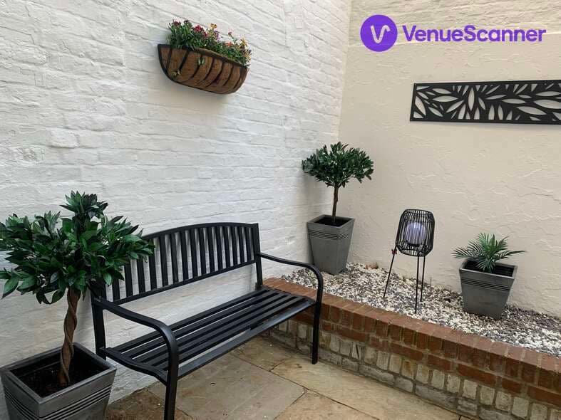 Buckingham, Citibase London Victoria Catherine Place photo #3