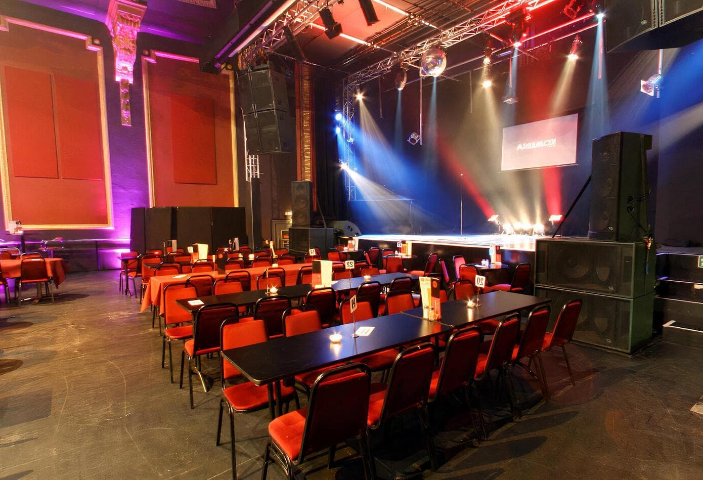 Main Room With The Balcony, Komedia photo #2