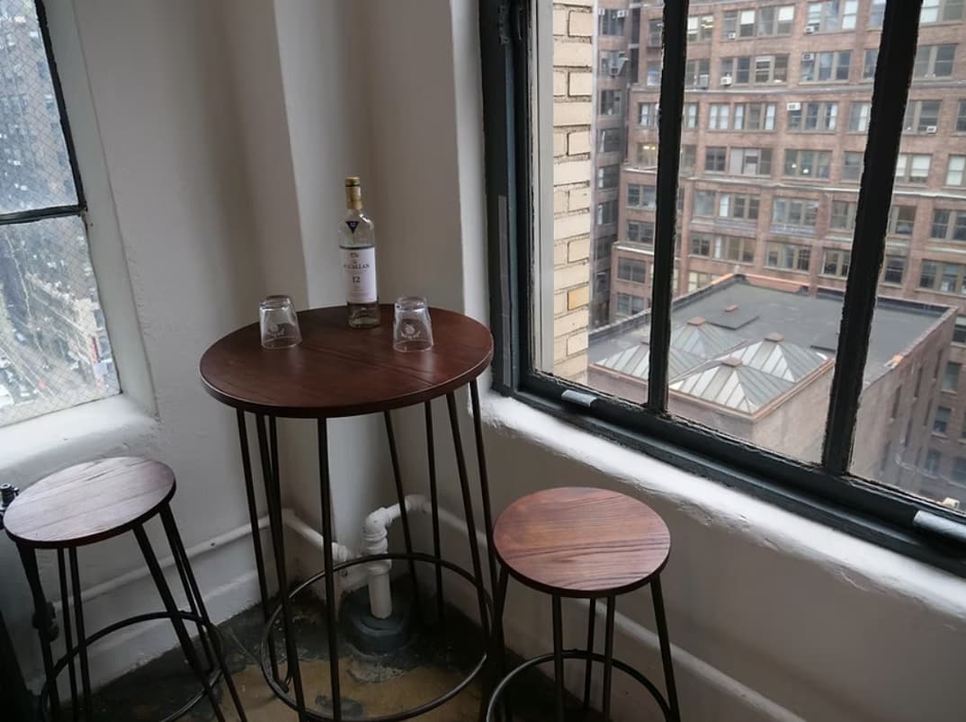 Lounge Studios, Throne Room Photo Studio photo #2