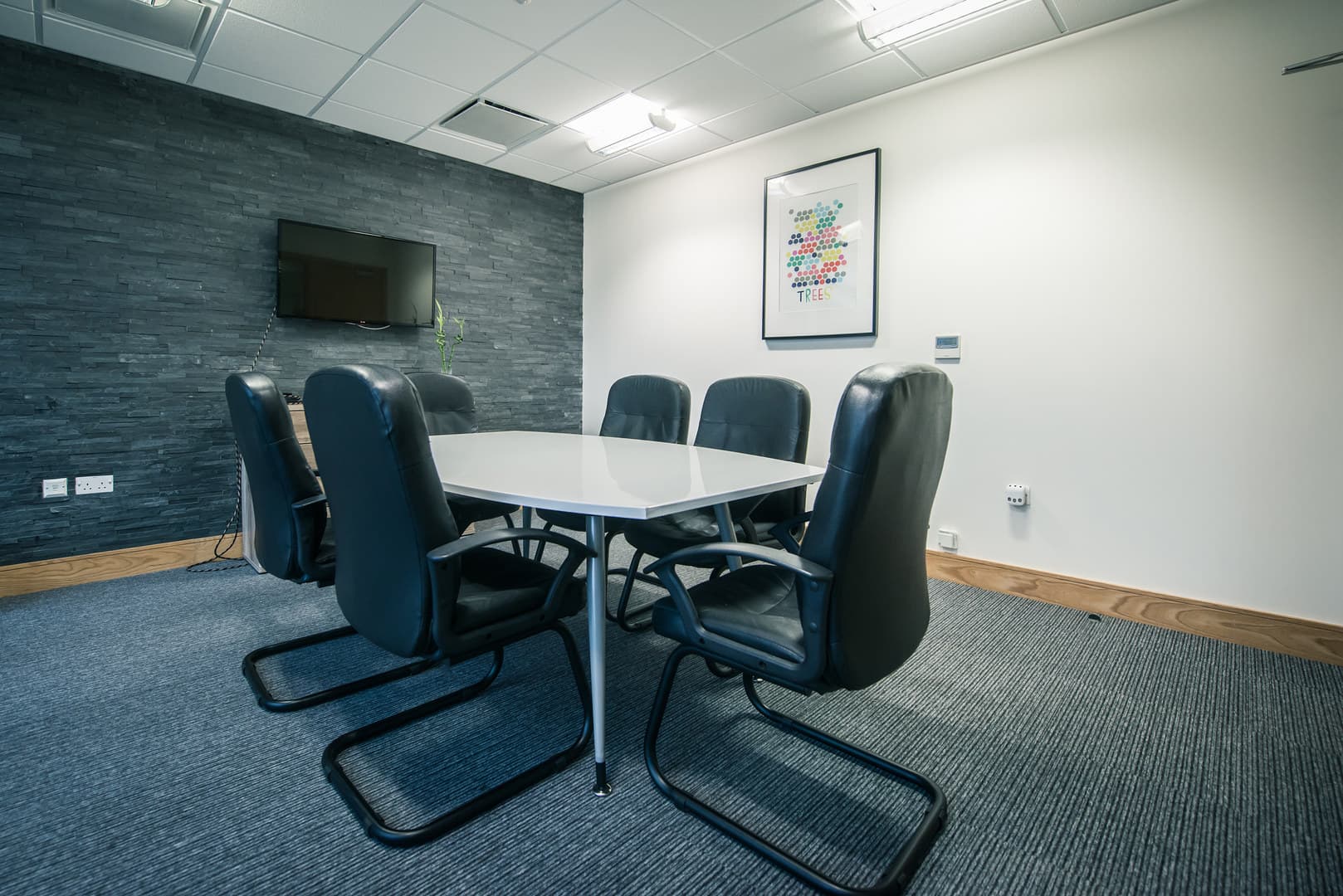 Wood Suite, Hope Park Business Centre City Gateway photo #1