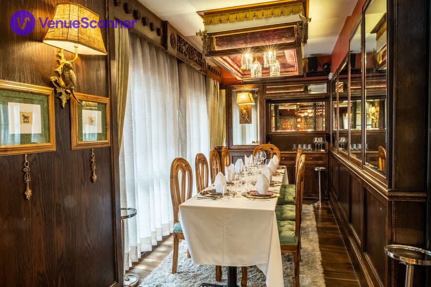 Memsaab Dining Rooms Trafalgar Square, Colonel Saab - Trafalgar Square photo #2