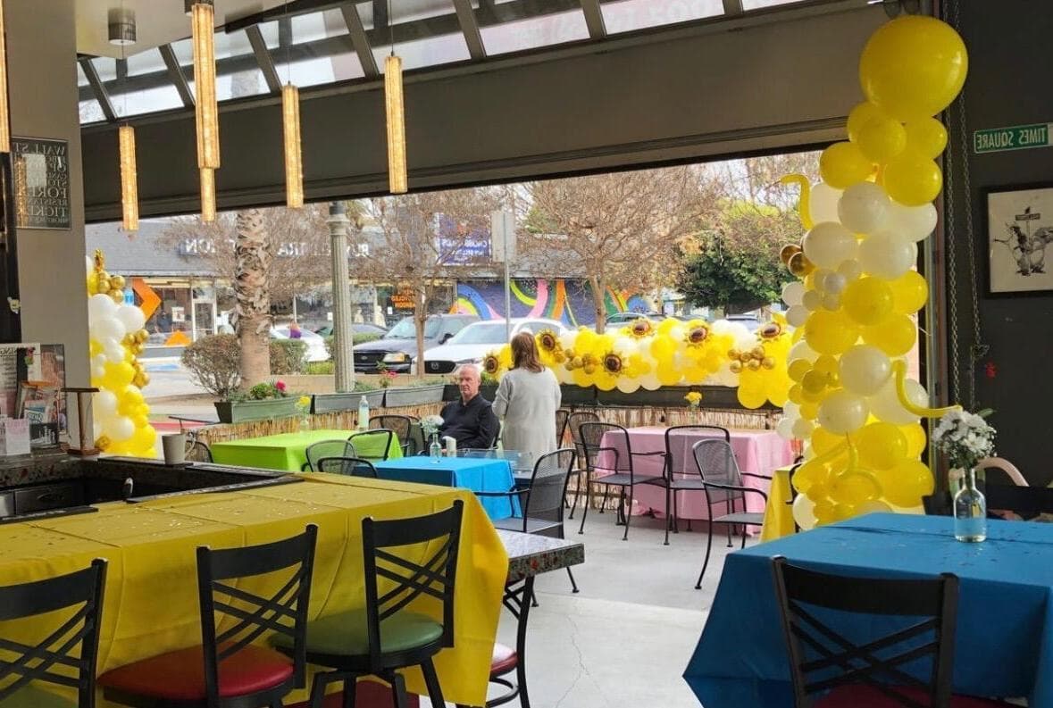 Whole Venue, Wall ST Pizza photo #1