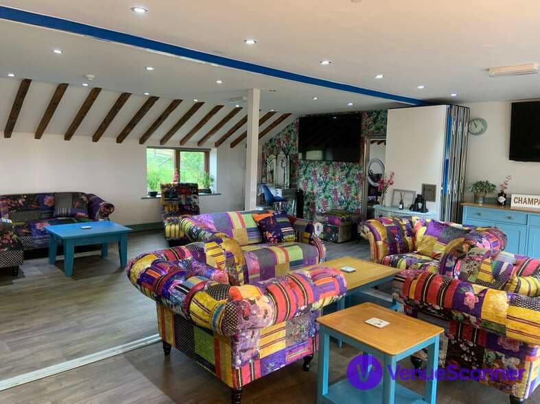 The Snug, The Wellbeing Farm photo #3