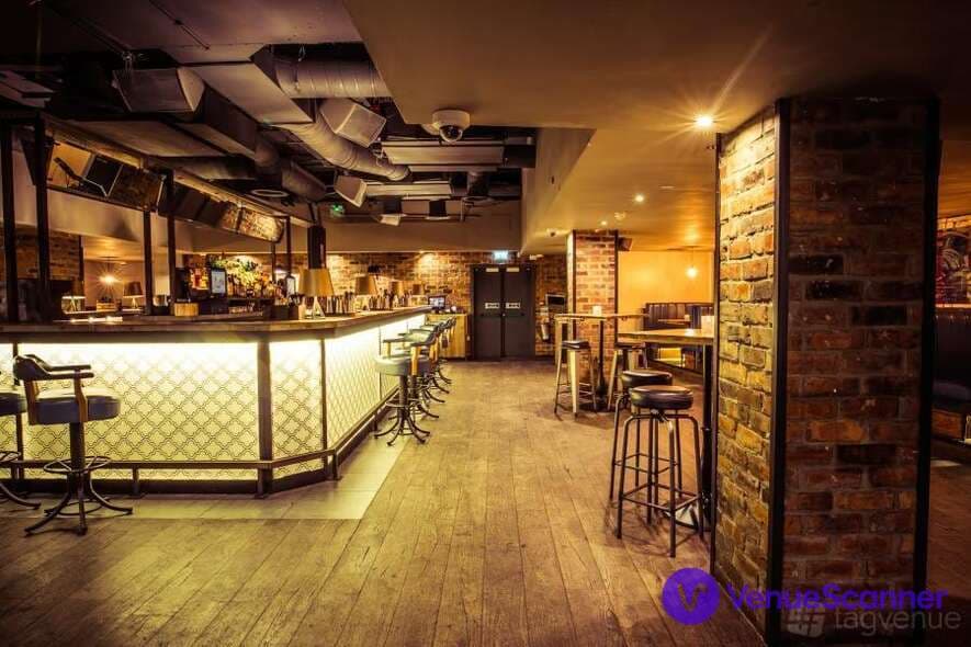 Club And Cage Room, Forge photo #8