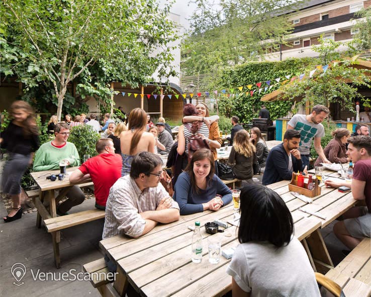 Landor Space photo #3