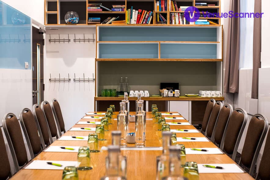 The Wesley Euston Hotel & Conference Venue, The Library photo #3