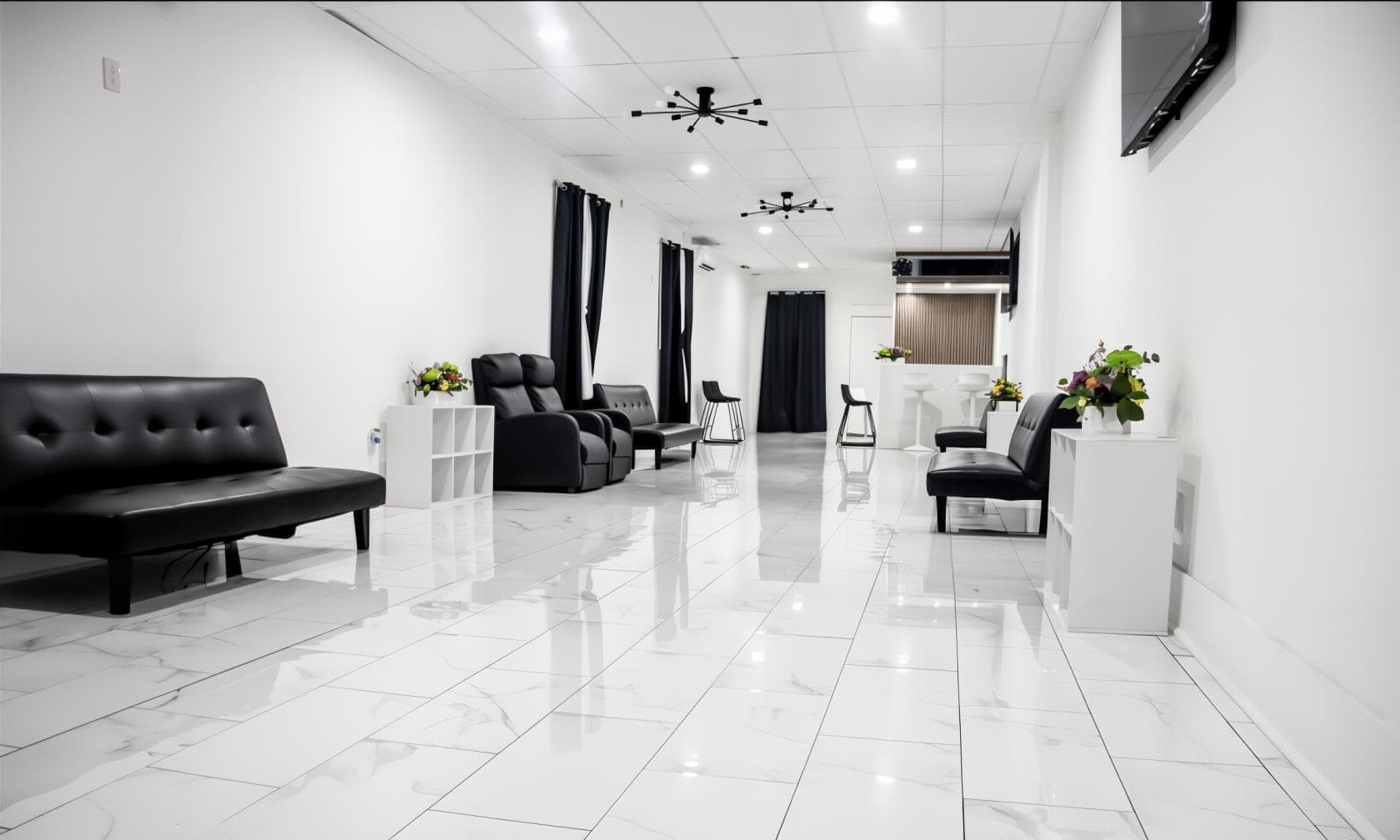 Photo of Black House, Whole Venue