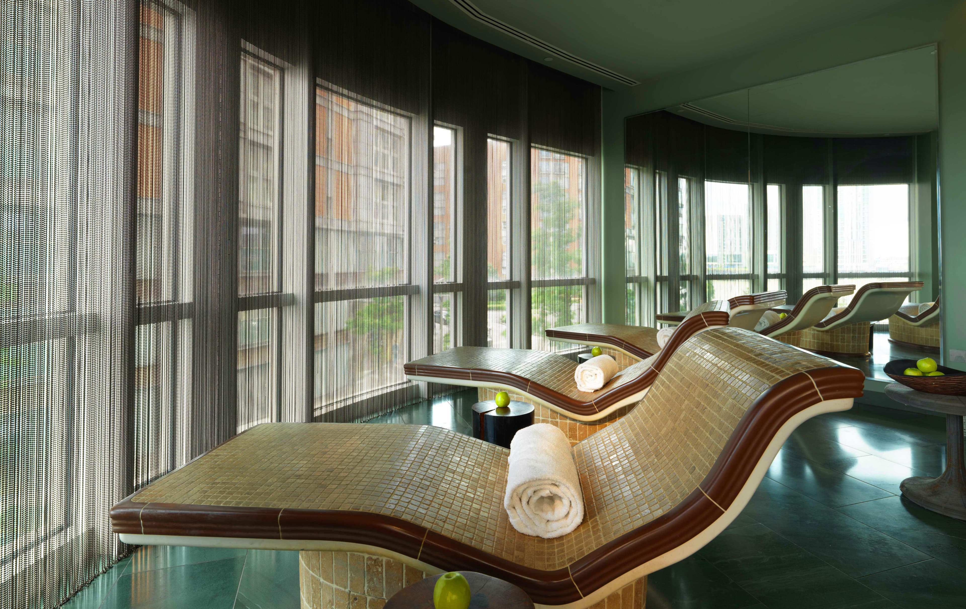 Photo of Radisson Blu Hotel, London Canary Wharf East