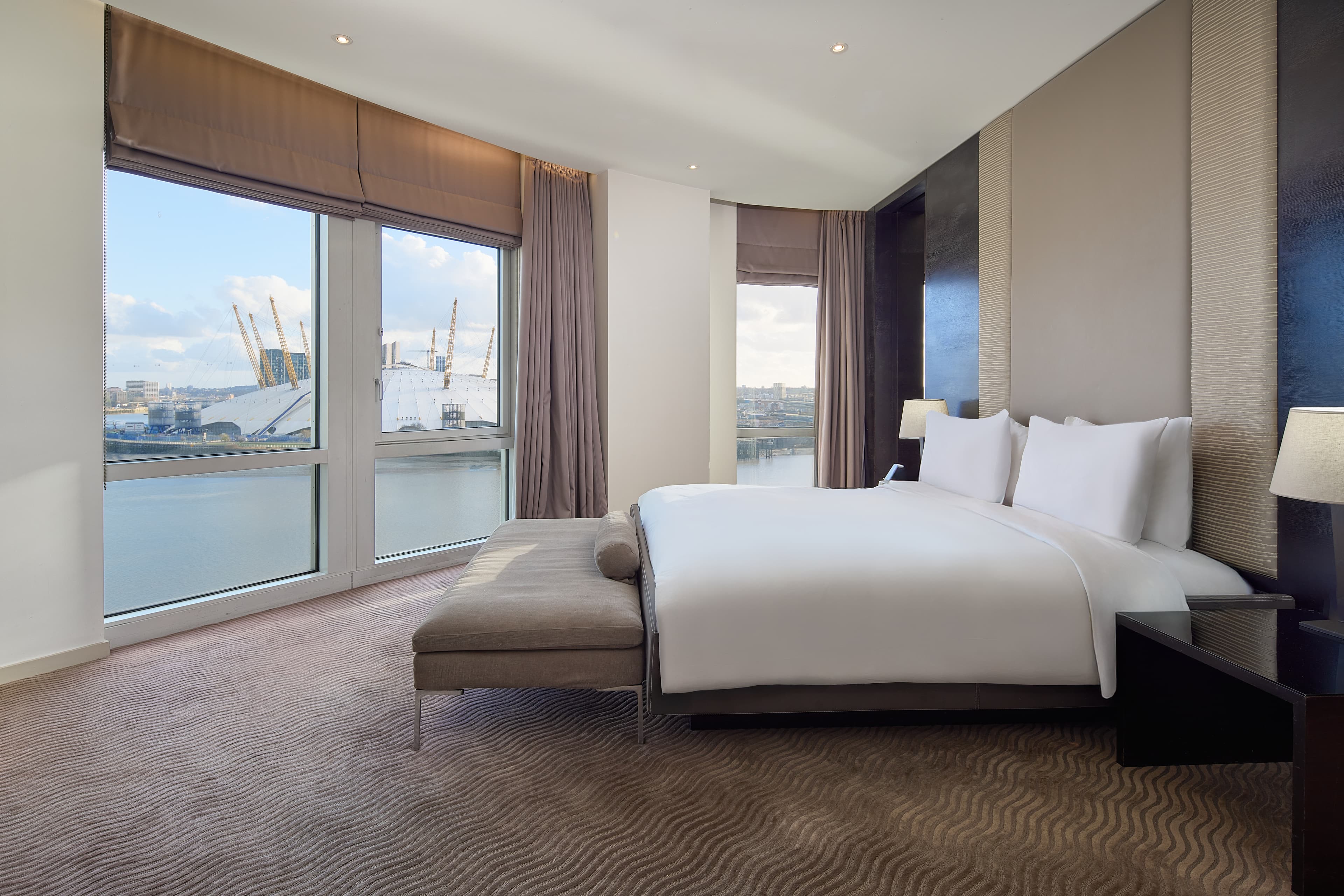 River Room, Radisson Blu Hotel, London Canary Wharf East photo #15