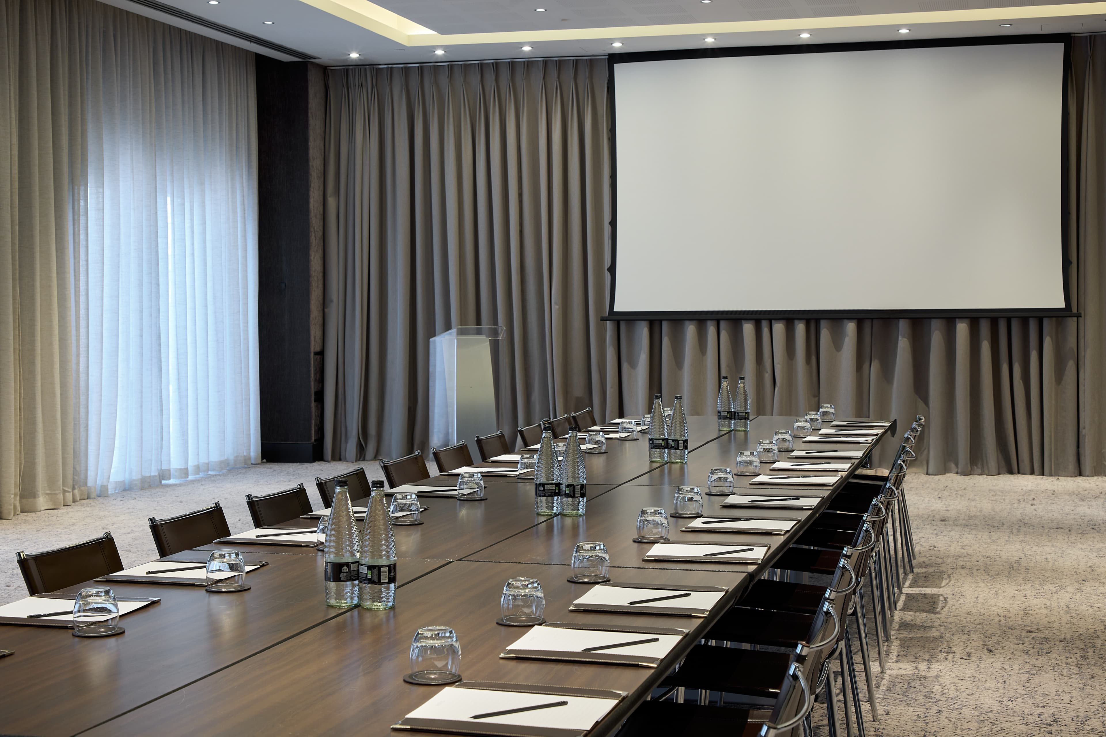 Photo of Radisson Blu Hotel, London Canary Wharf East, Ontario Room