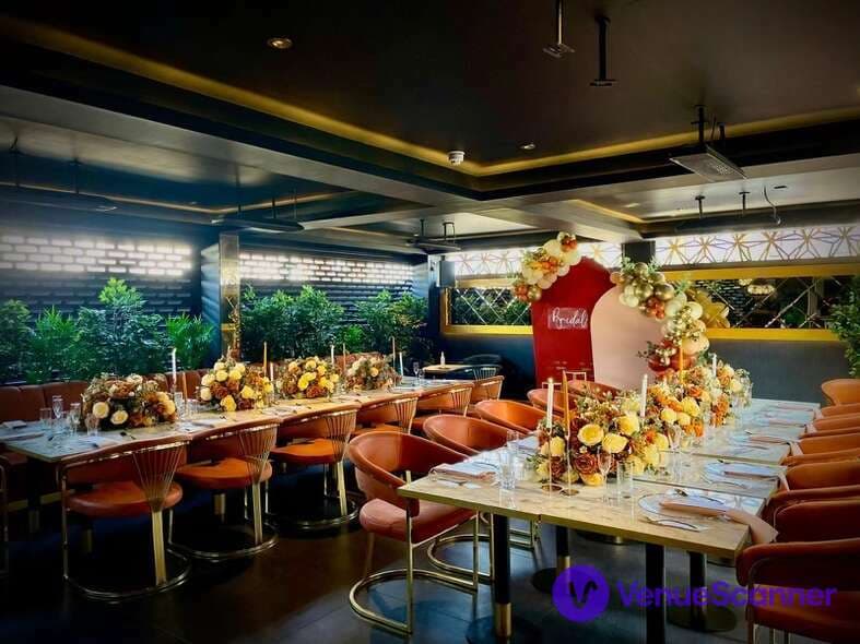 Lounge, Central Restaurant And Lounge photo #1