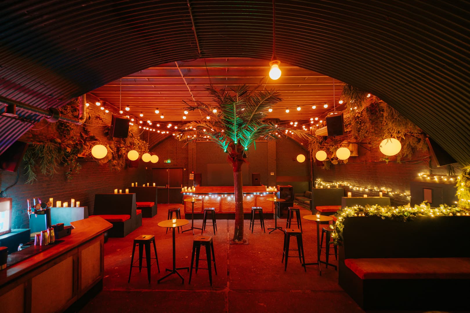 Arch 14 (Formerly The Palm Bar) - Hackney, Night Tales photo #1