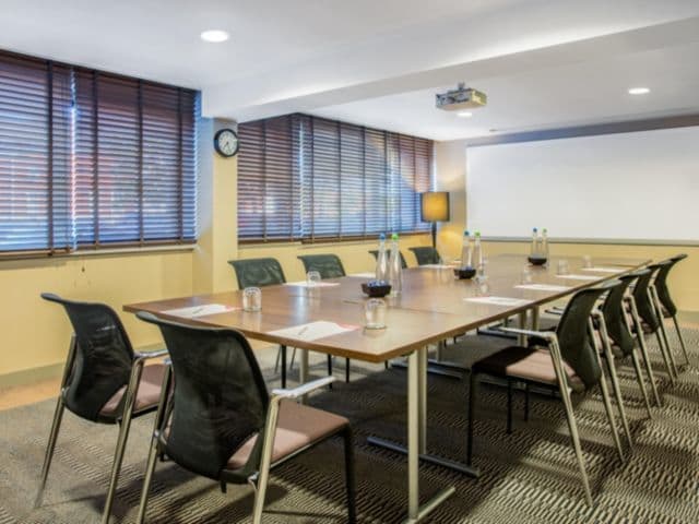 Boardroom Meeting Room
