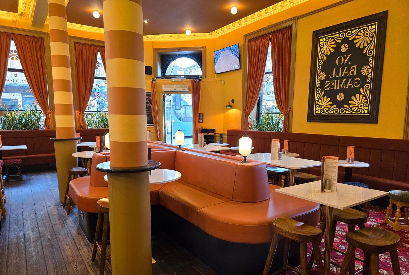 Full Venue, The Torrisdale Tavern photo #1
