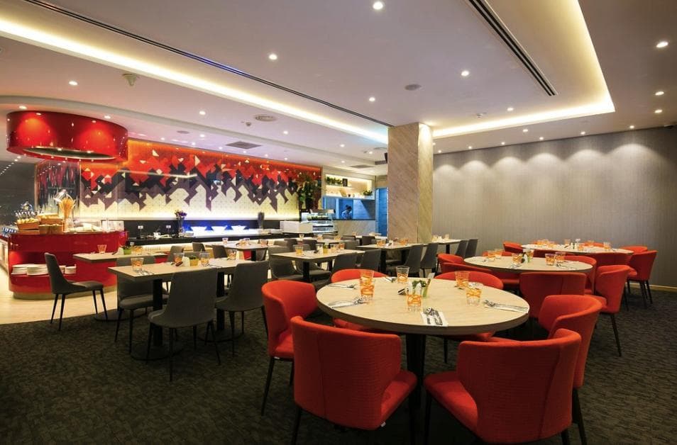 Restaurant, Metropolitan YMCA Restaurant photo #3