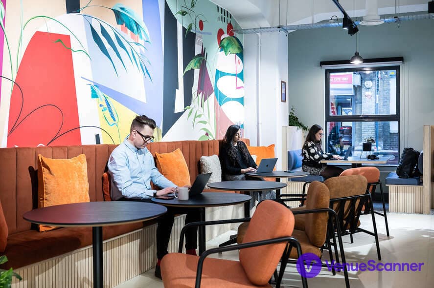 Senna, Runway East London Bridge photo #4