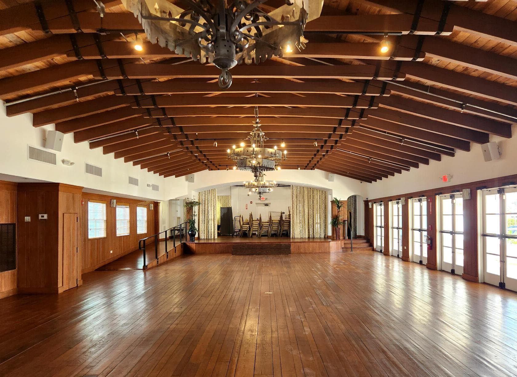 Entire Venue, Elegant Vintage South Beach Hall photo #1