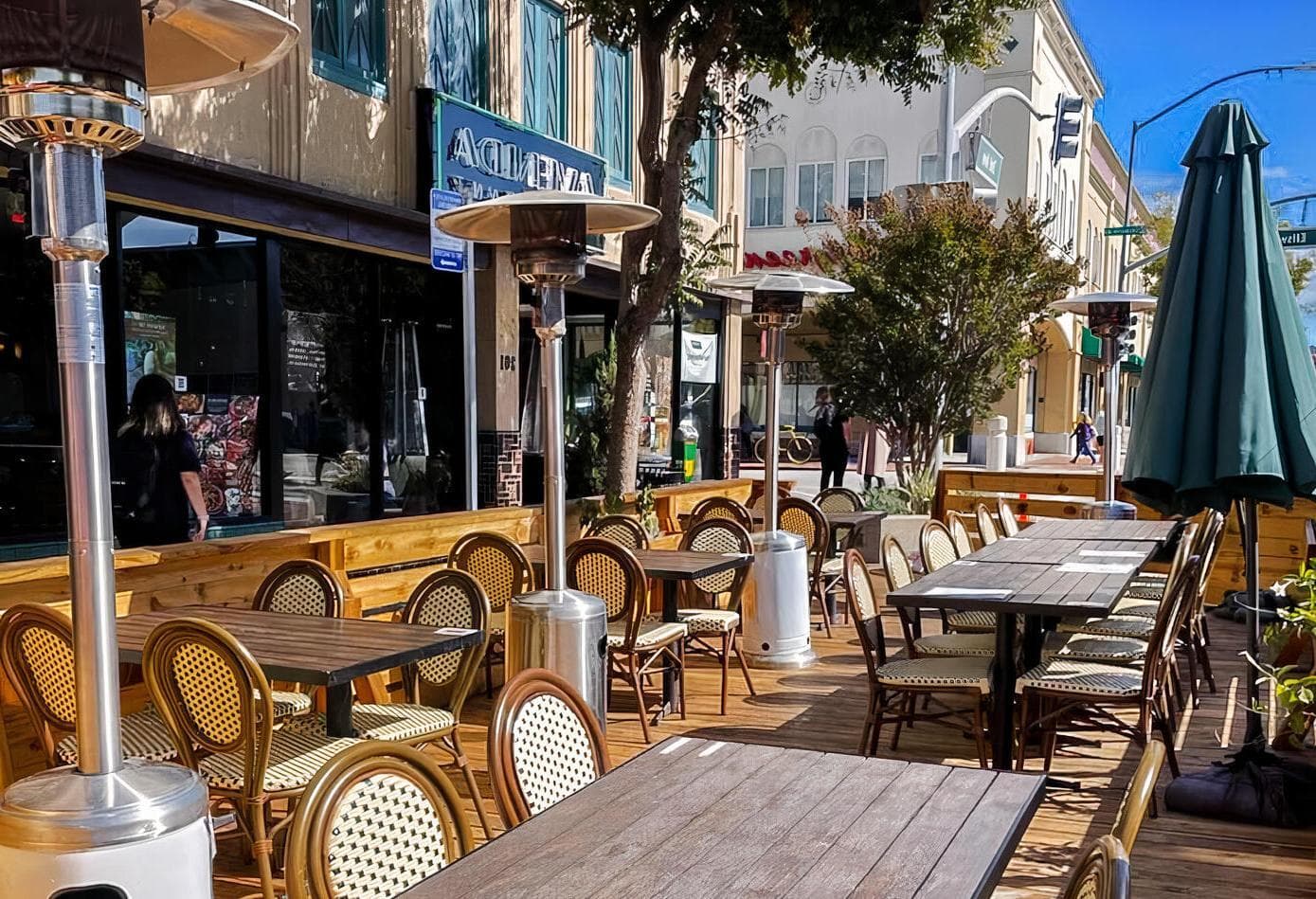 Outdoor Area, Avenida photo #1