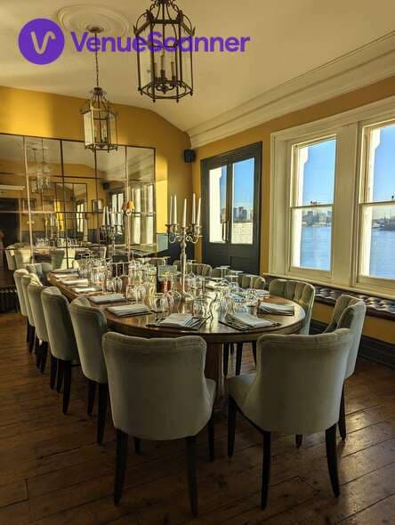 The River Room, The Gun photo #2