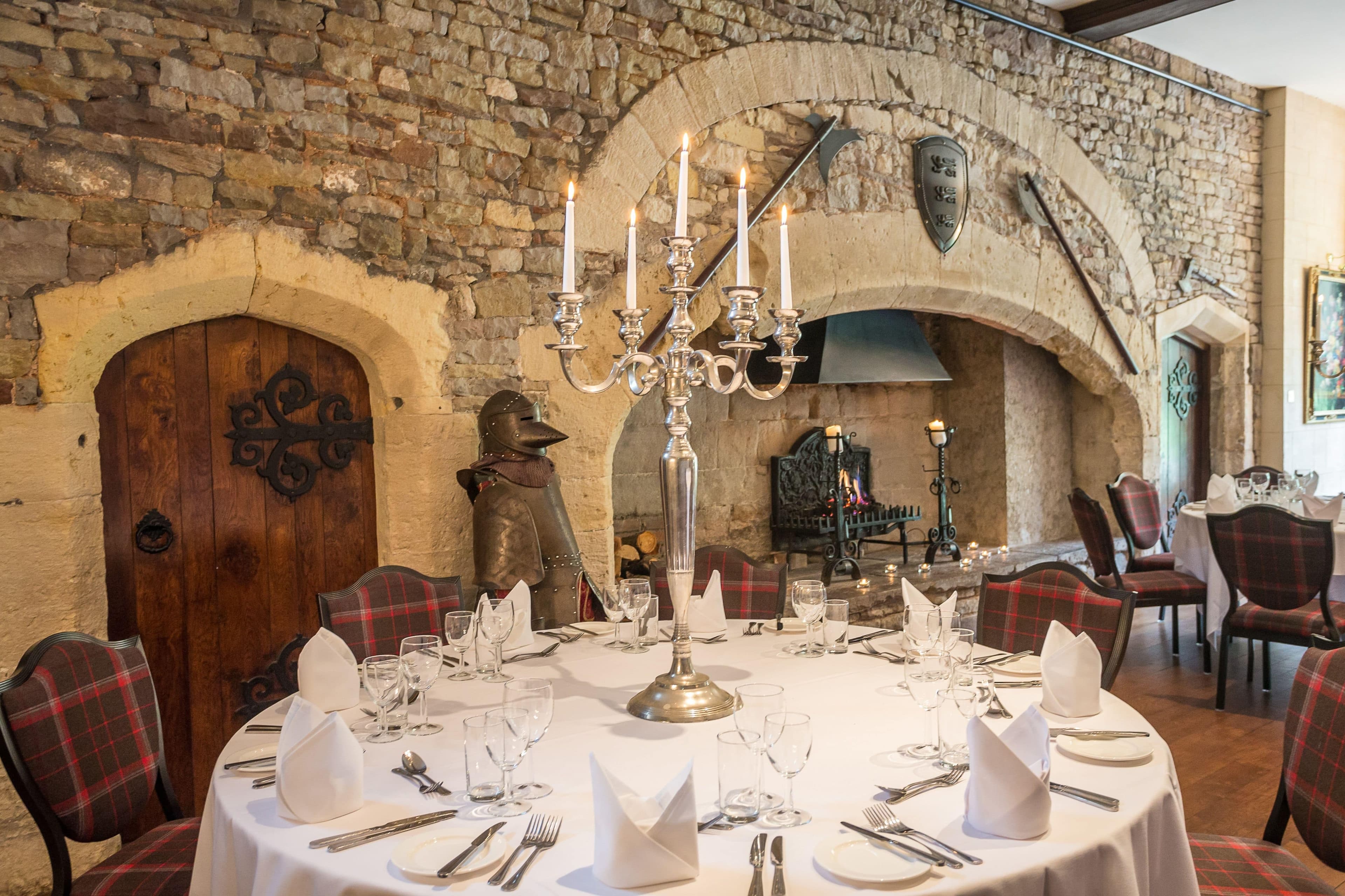 Tudor Hall, Thornbury Castle photo #8