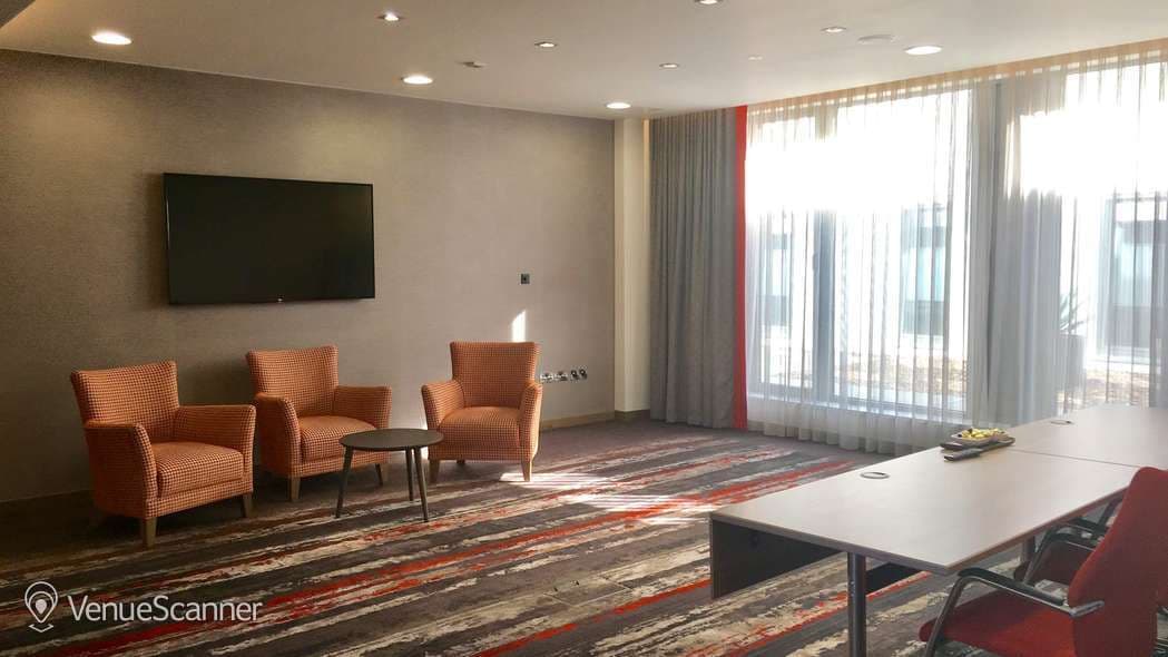 Devonshire Suite, Clayton Hotel Chiswick photo #1