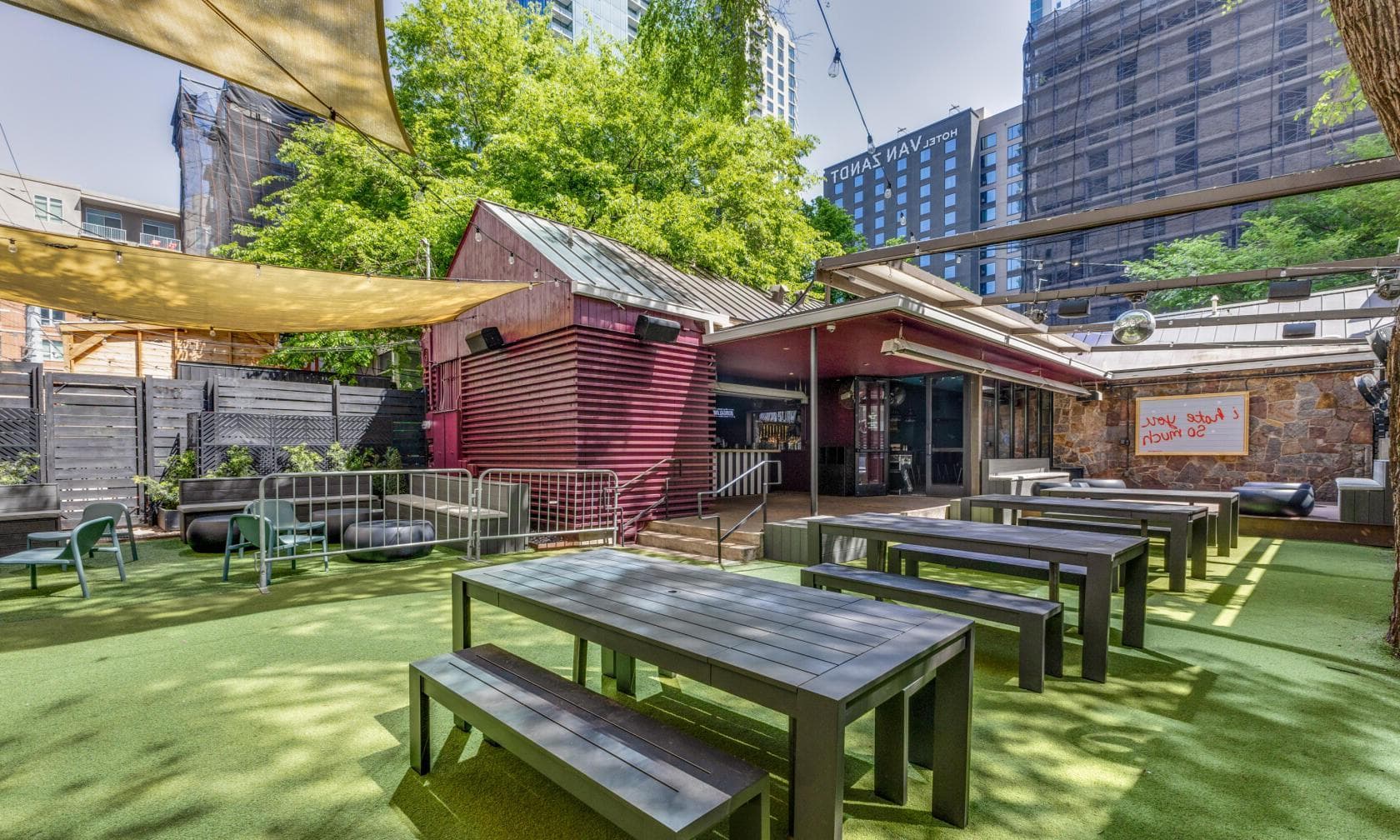 Partial Buyout, Bungalow photo #1