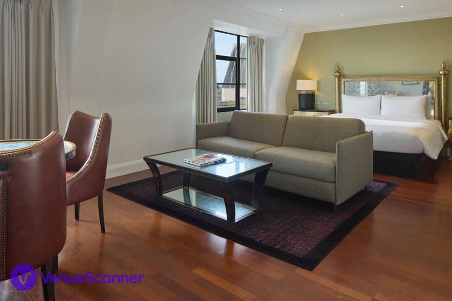 Penthouse, Radisson Blu Hotel, London Leicester Square photo #10