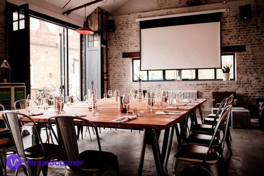 The Workshop, The Half Moon photo #3