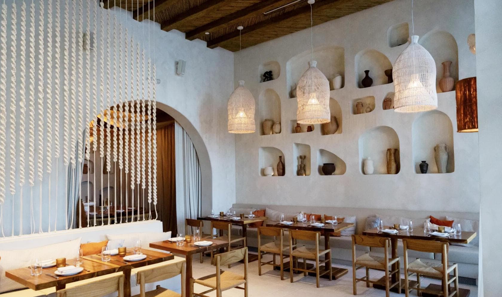 Members Room, Yaya Coastal Cuisine photo #1