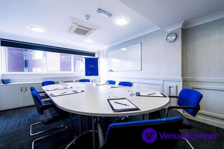 Ivernia Suite, The Liner Hotel At Liverpool photo #1