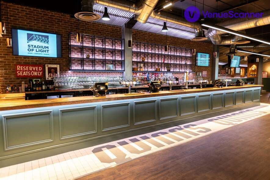 Quinn's Sports Bar, Stadium Of Light photo #3