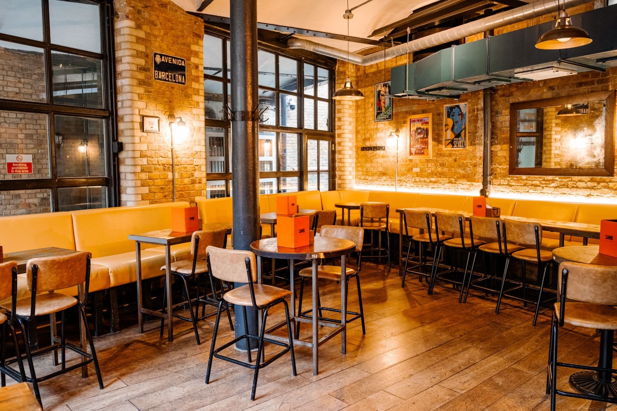 The Lounge – Semi-Private Bar Area