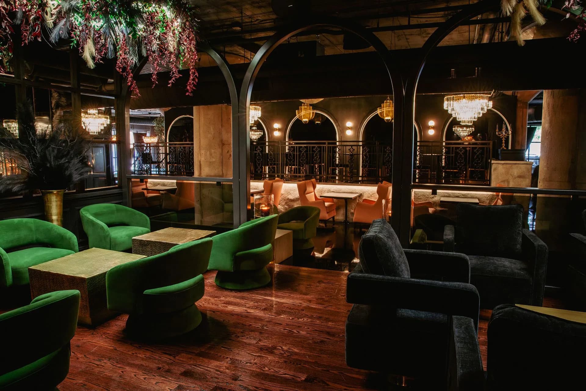 Full Venue, Dearly Beloved  photo #2